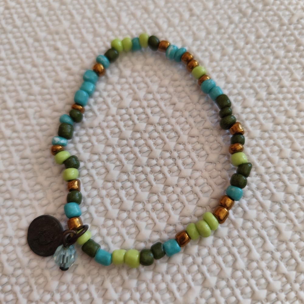 3/$30💜Set of 3 stackable bracelets - Picture 5 of 8